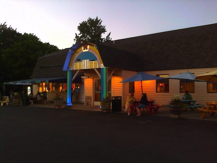 Bob-In Restaurant (Bob-In Again, Bobs Drive-In) - Bob-In Again Web Photos